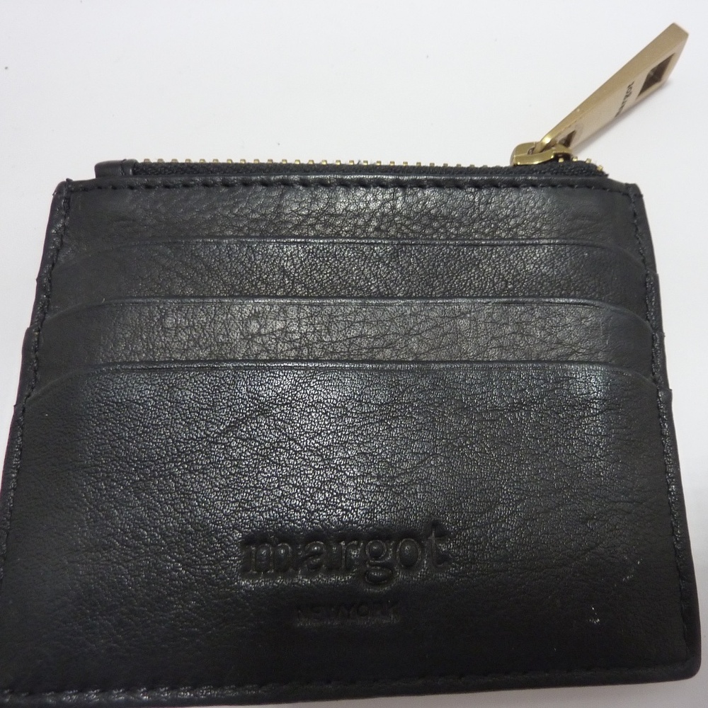 MARGOT NEW YORK Betty Zip Card Case Wallet Genuine Leather Black NEW